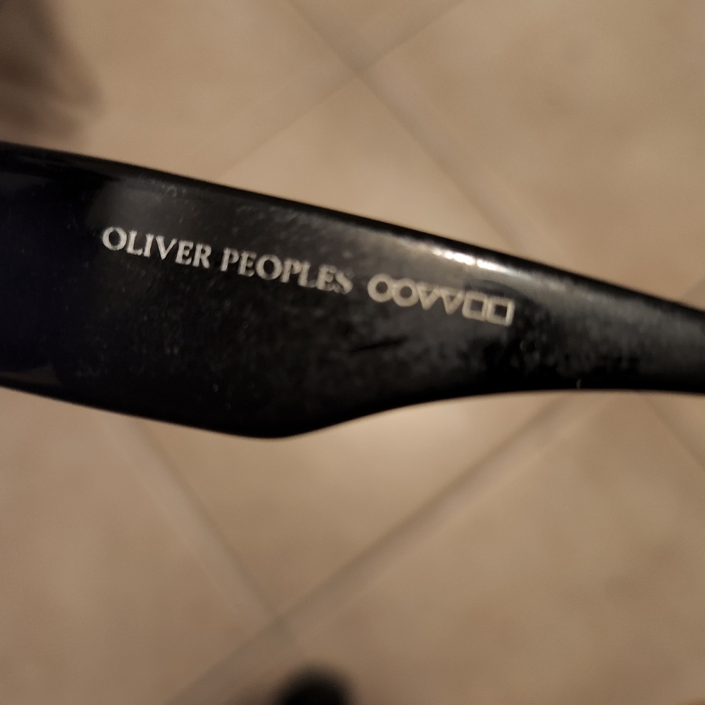 Oliver Peoples Athena Sunglasses Black - Picture 7 of 9